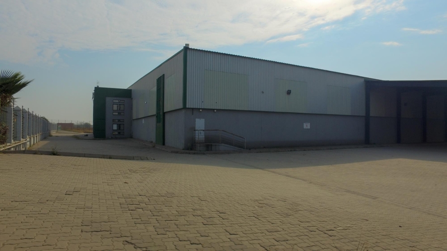 To Let Commercial Property for Rent in Rustenburg Industrial North West